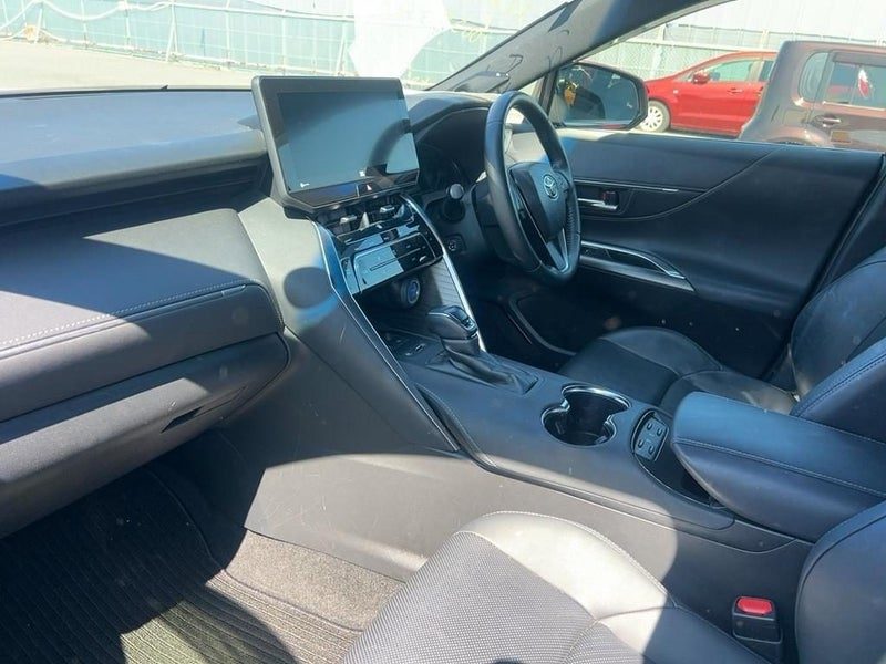 2021 Toyota Harrier Hybrid Z Leather Package, photo 2