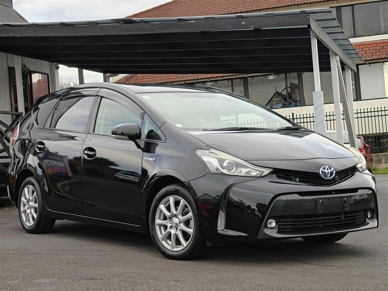 2015 Toyota Prius Alpha