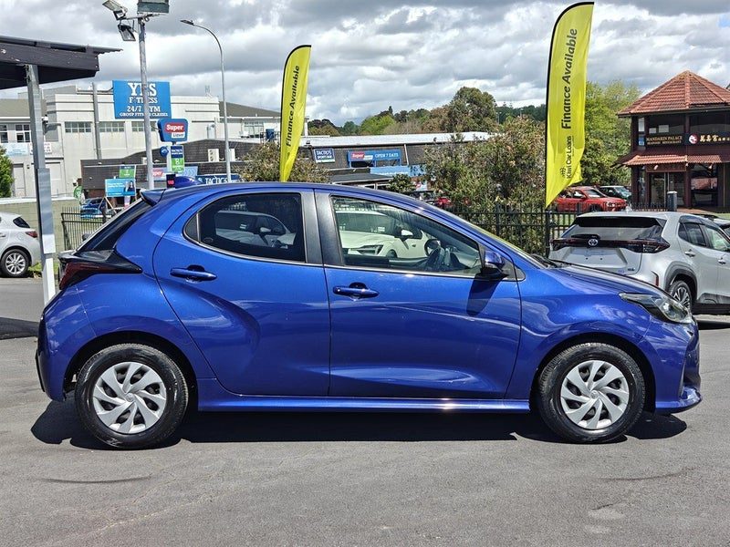 2021 Toyota Yaris Hybrid, photo 3