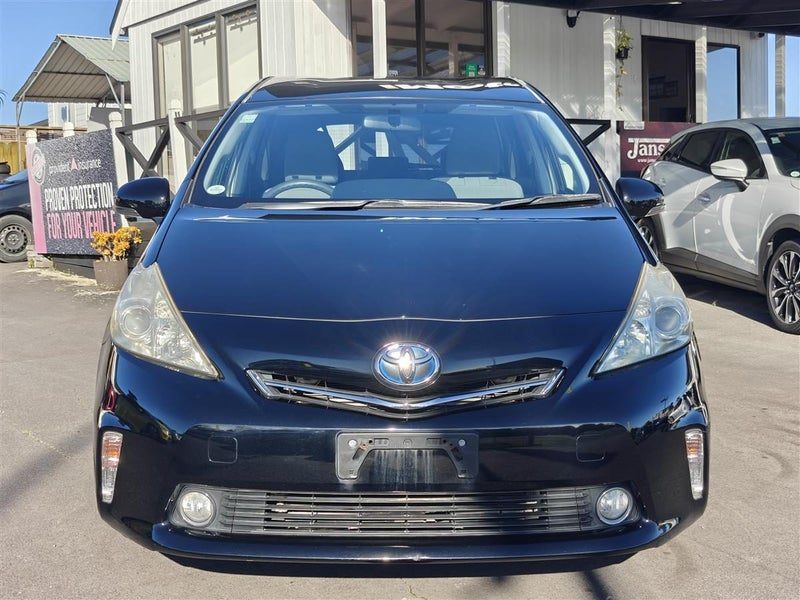 2013 Toyota Prius ALPHA S, Bluetooth, Rear Camera, photo 2
