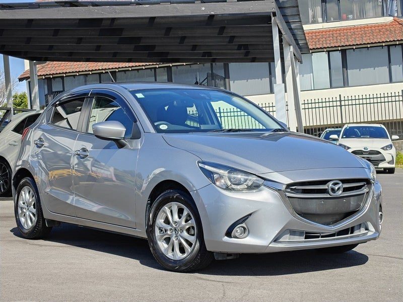 2015 Mazda Demio 13 S, main photo