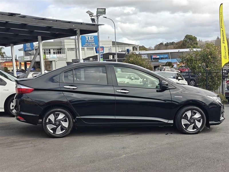 2016 Honda GRACE Hybrid, photo 3