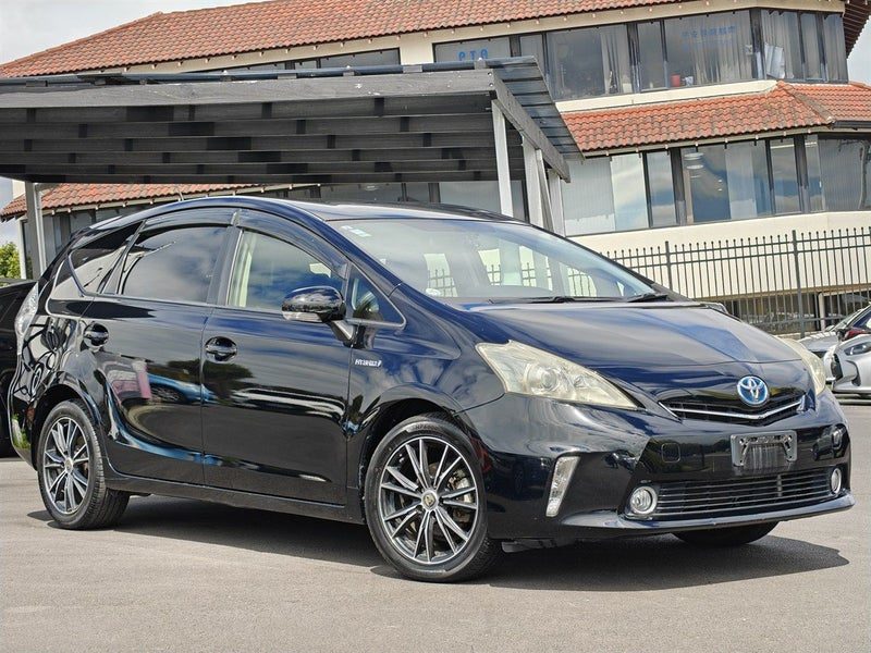 2013 Toyota Prius Alpha
