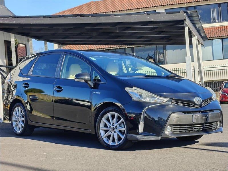 2015 Toyota Prius Alpha