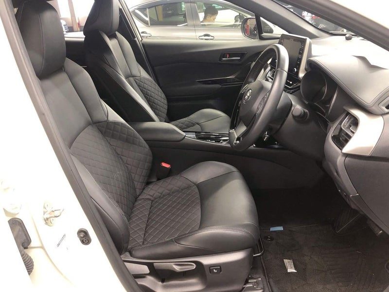 2021 Toyota C-HR Hybrid G Mode Nero Safety Plus, photo 2