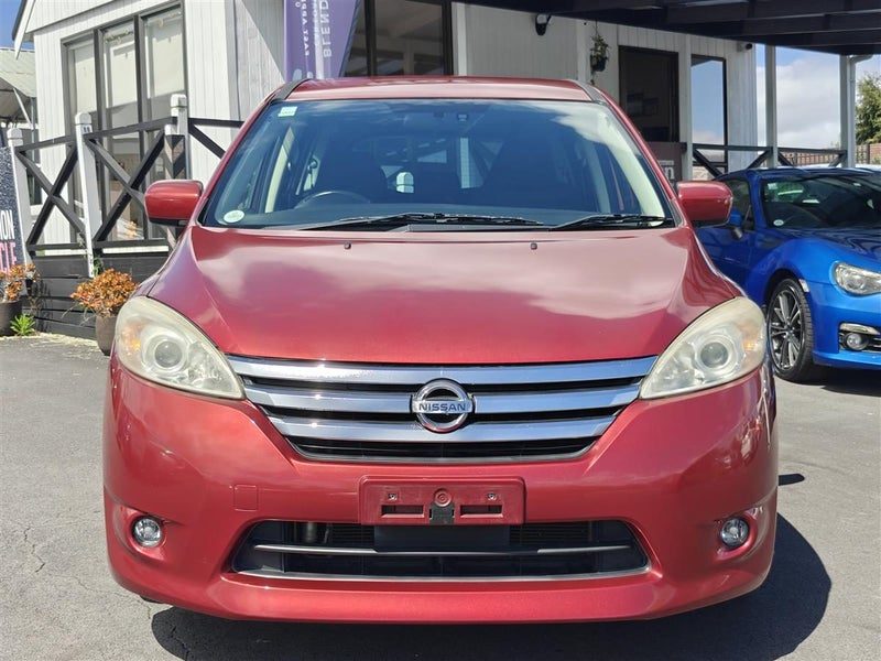 2013 Nissan Lafesta Highway Star, photo 2