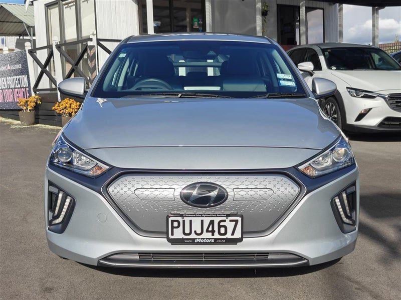 2023 Hyundai IONIQ 100KW EV, NZ New, 2 Keys, photo 2