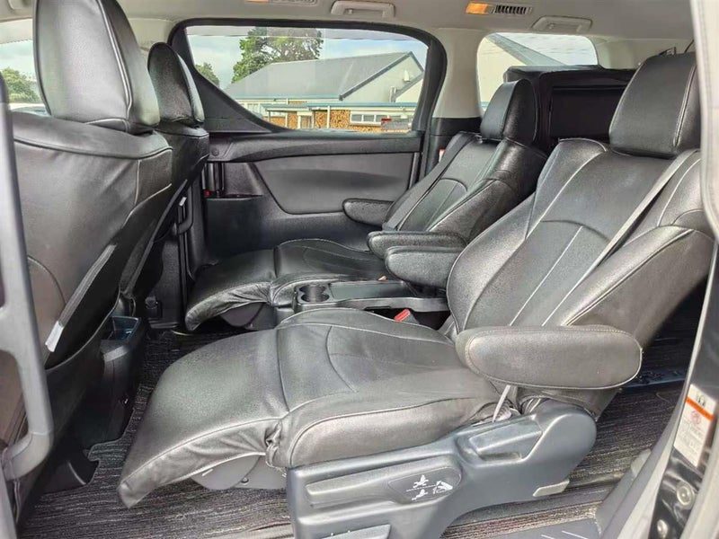 2017 Toyota Alphard 2.5 S, photo 3