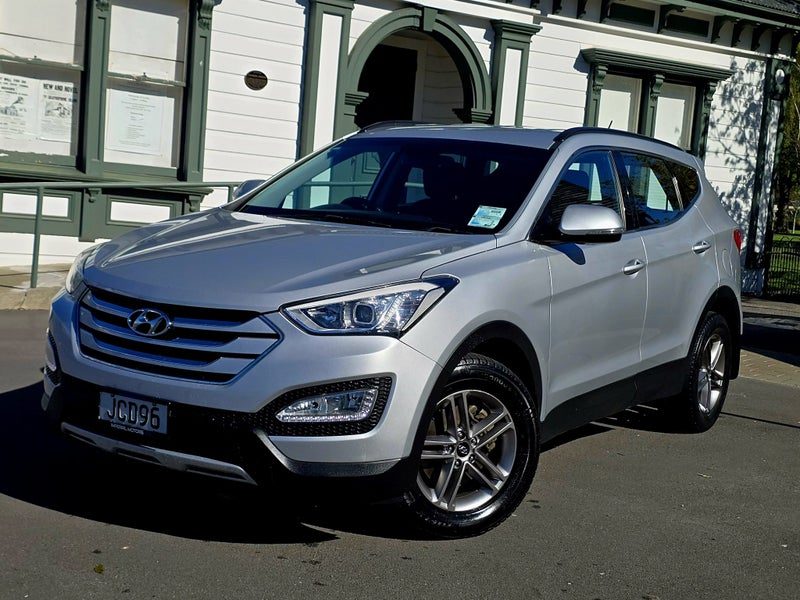 2015 Hyundai Santa Fe Dm, photo 2