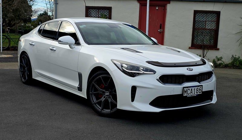 2019 Kia Stinger Ex, main photo