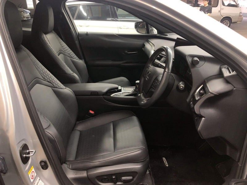 2019 Lexus UX 250H Version C, photo 2