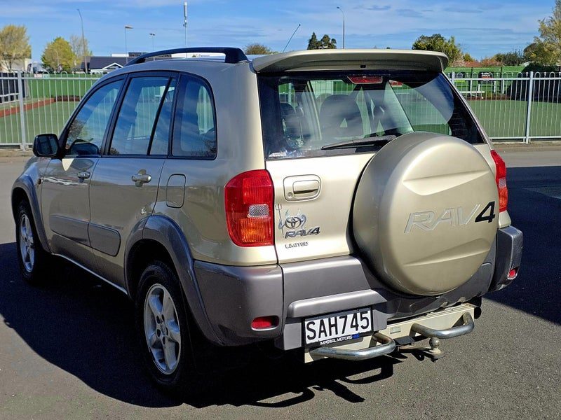 2002 Toyota RAV4, photo 3