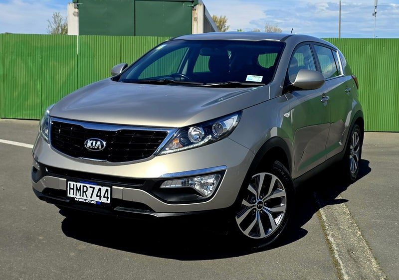2014 Kia Sportage Urban Lx, photo 2
