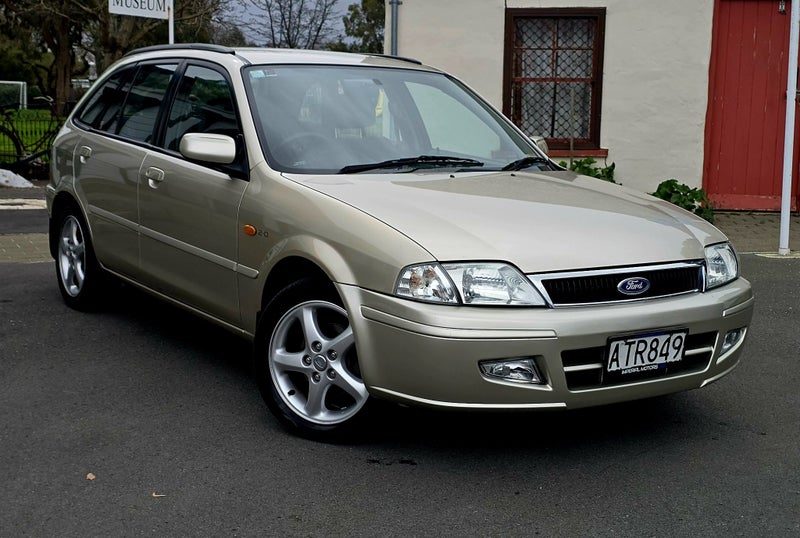 2002 Ford Laser Xri