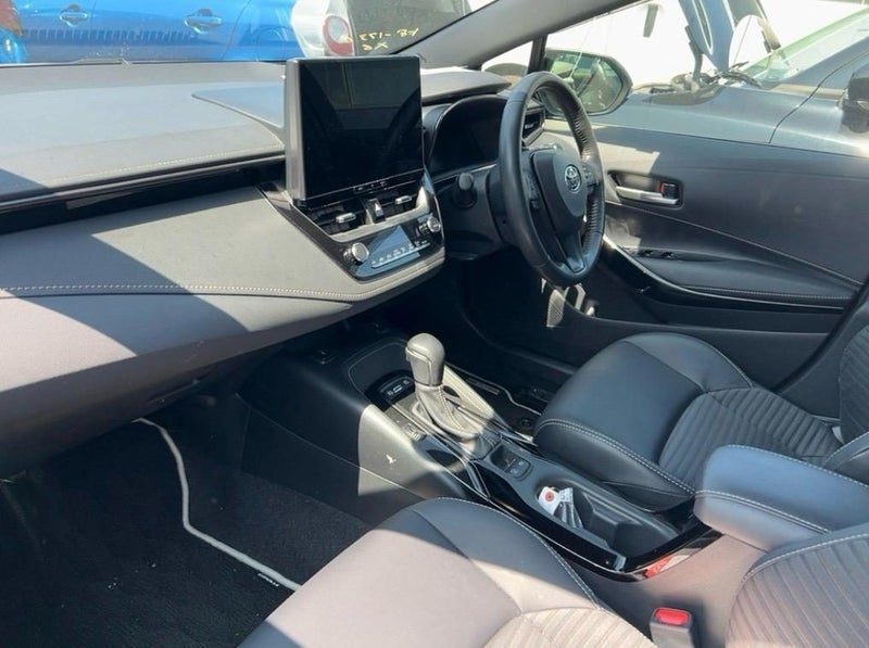 2023 Toyota Corolla Touring WXB Hybrid Wagon, photo 3