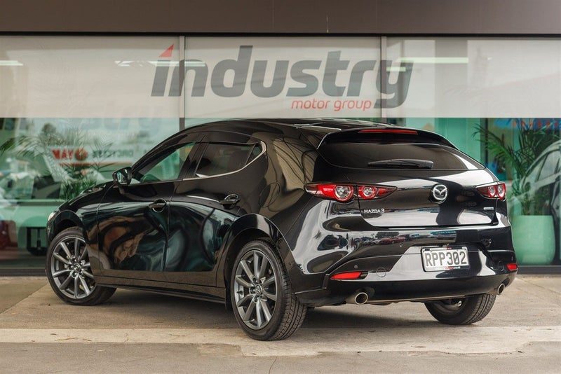 2019 Mazda 3 20S L-Package / LTD, photo 2