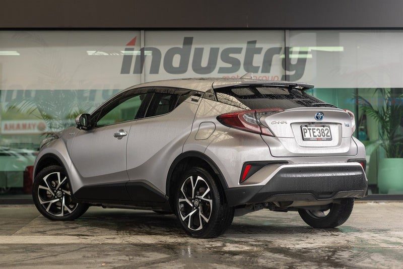 2019 Toyota C-HR Hybrid G-Spec, photo 2