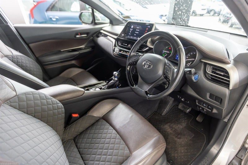 2019 Toyota C-HR Hybrid G-Spec, photo 3
