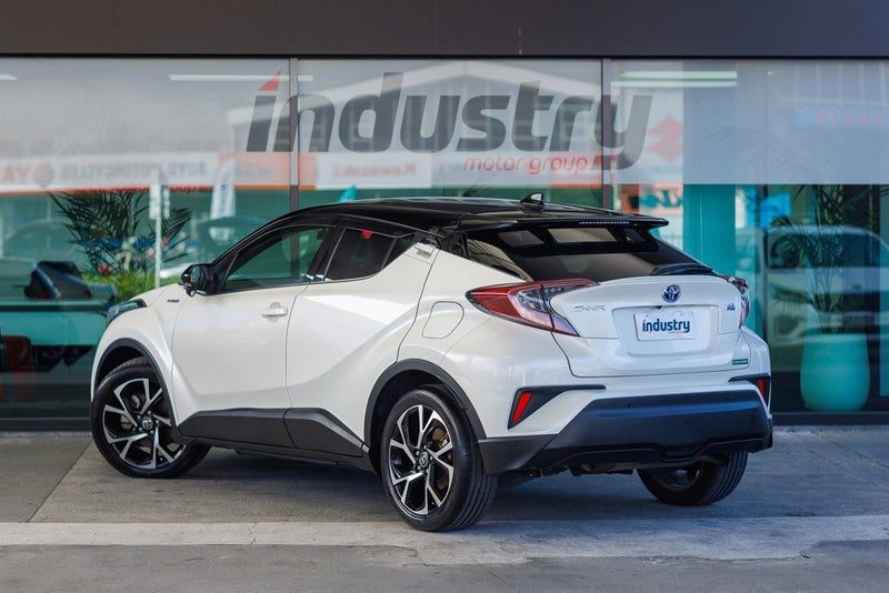2019 Toyota C-HR Hybrid G-Spec, photo 2
