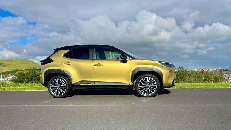 2021 Toyota Yaris Cross HYBRID Z, photo 3