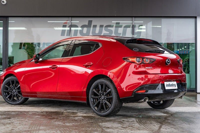 2019 Mazda 3 Hybrid, photo 2