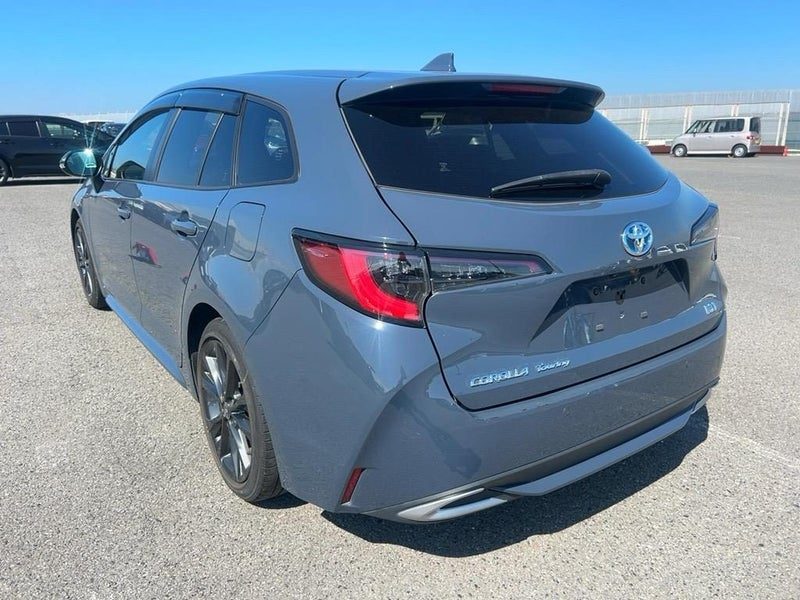 2023 Toyota Corolla Touring WXB Hybrid Wagon, photo 2