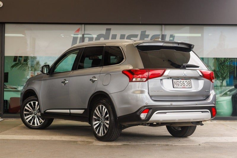 2021 Mitsubishi Outlander VRX 4WD 7S NZ New, photo 2