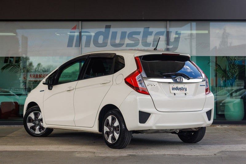 2017 Honda Fit Hybrid F-Package, photo 2