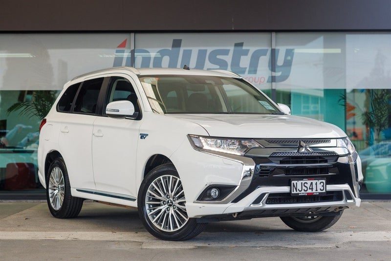 2021 Mitsubishi Outlander XLS PHEV 2.4 4WD NZ, main photo