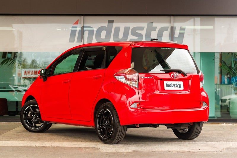 2016 Toyota Ractis 1.5G Facelift Low Km, photo 2