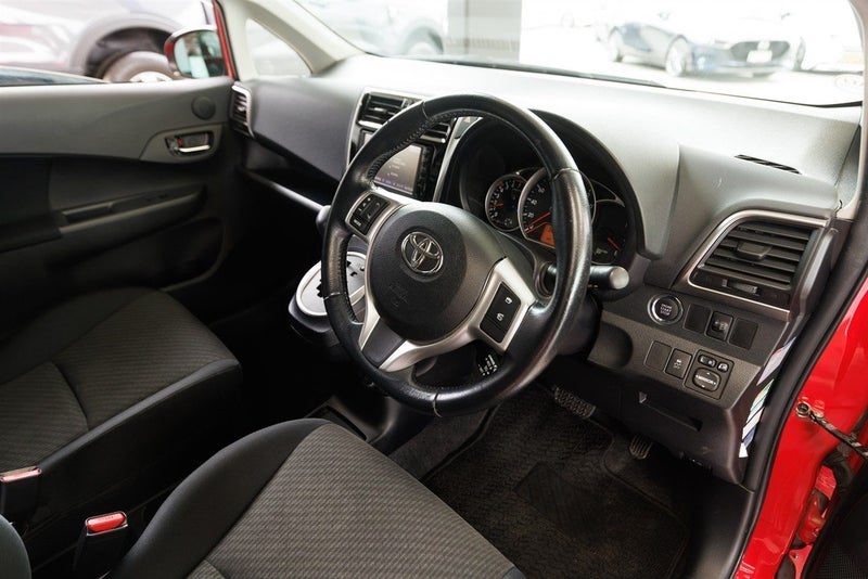 2016 Toyota Ractis 1.5G Facelift Low Km, photo 3