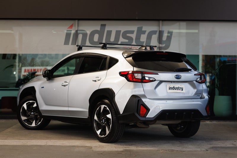 2023 Subaru Crosstrek Limited e-Boxer, photo 2