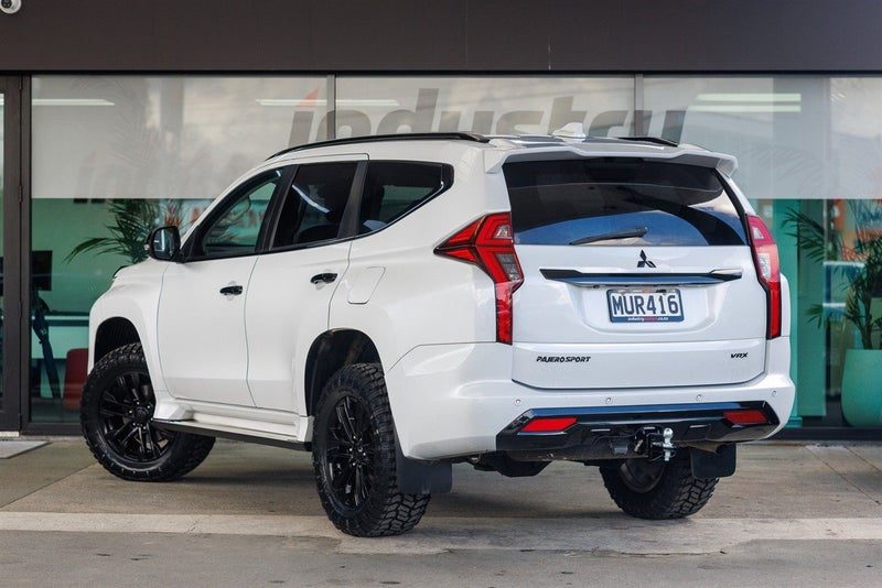 2020 Mitsubishi Pajero Sport VRX Black Pack 4WD, photo 2