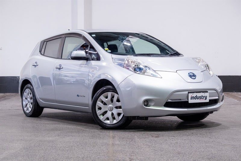 2015 Nissan Leaf S 24kWh 75.5 SOH, main photo