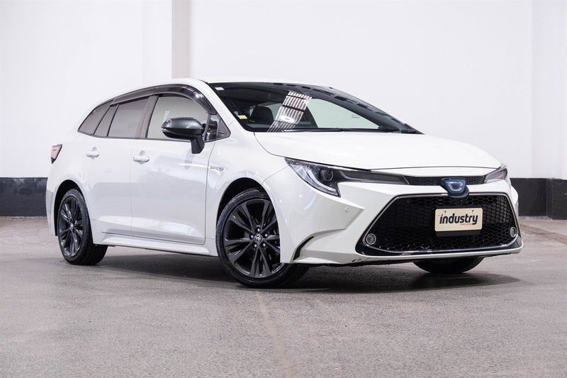 2019 Toyota Corolla Hybrid WXB AWD Rare!