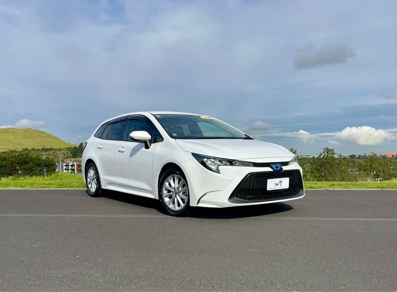 2021 Toyota Corolla Touring Wagon Hybrid S, main photo