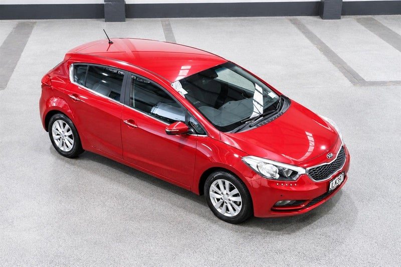 2015 Kia Cerato LX 1.8P/6AT/HA/5DR/5, photo 2