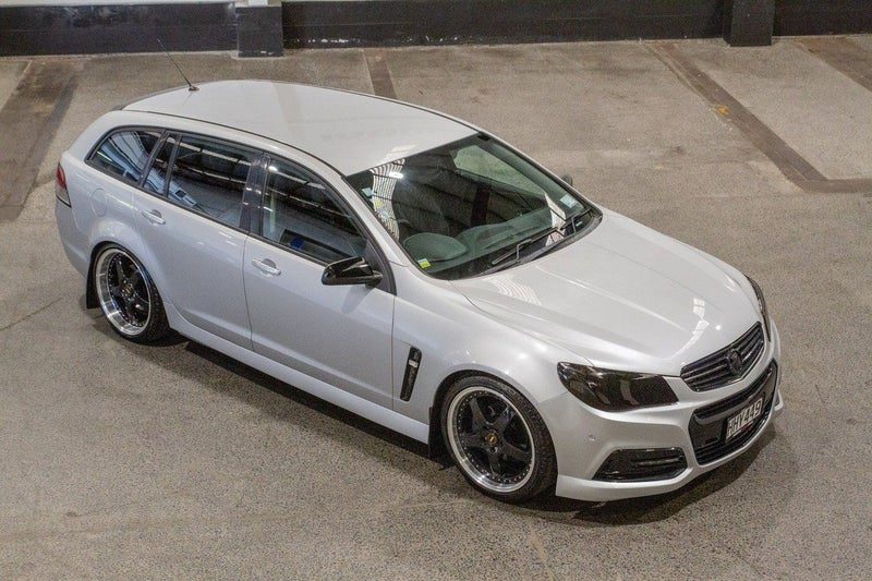 2014 Holden Commodore VF SV6 Wagon NZ New, photo 2
