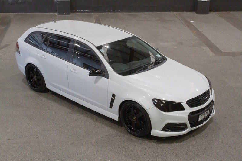 2013 Holden Commodore VF SV6 Wagon NZ New, photo 2