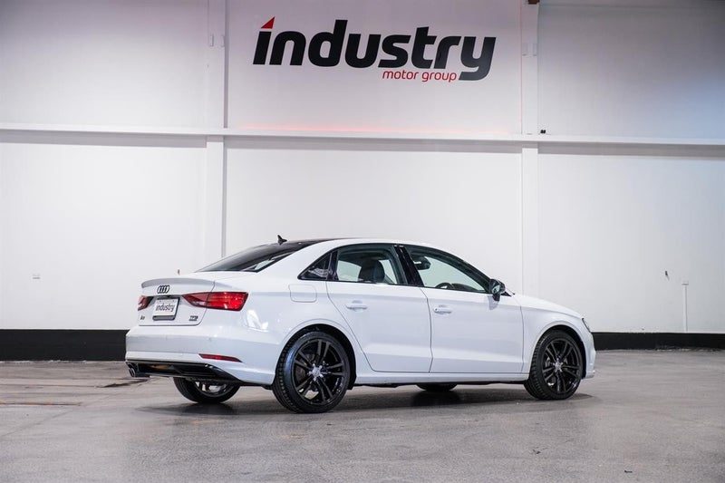 2017 Audi A3 2.0TFSi Quattro, photo 2