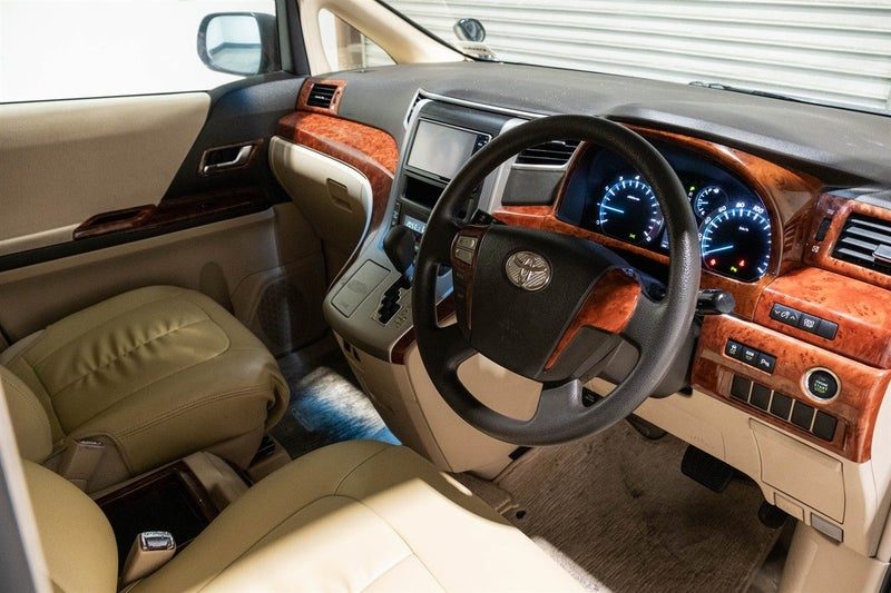 2009 Toyota Alphard 240S 7 Seater, photo 3