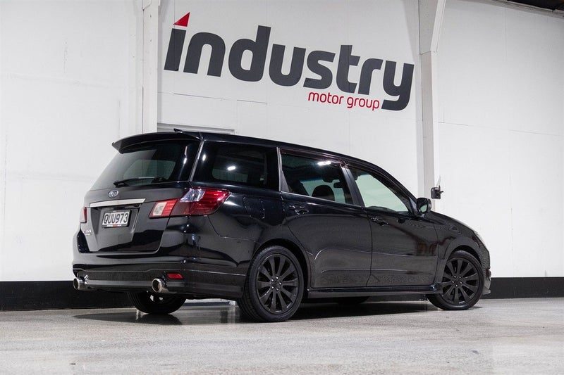 2014 Subaru Exiga 4WD 7 Seat Pano Roof, photo 2