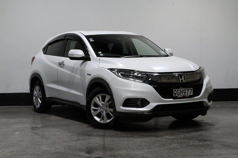 2018 Honda Vezel Hybrid X Sensing, main photo