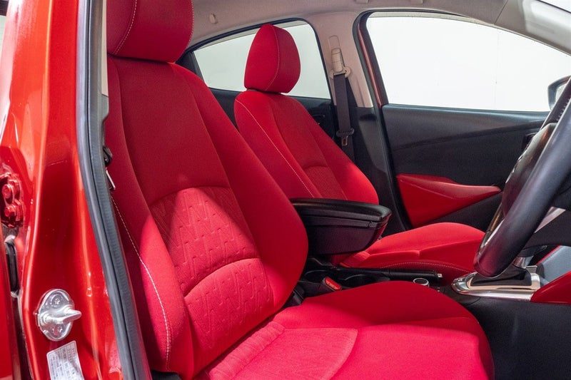 2015 Mazda Demio 13S Heated Seats HUD, photo 3