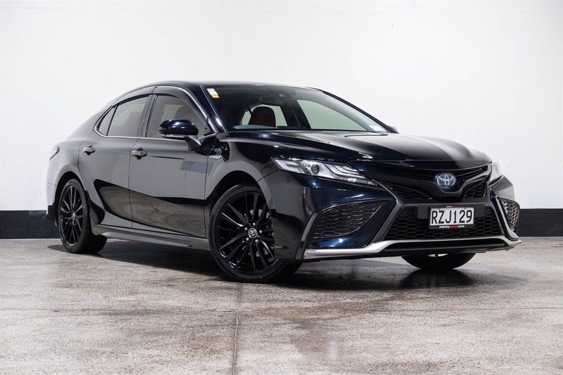 2021 Toyota Camry SX Hybrid NZ New