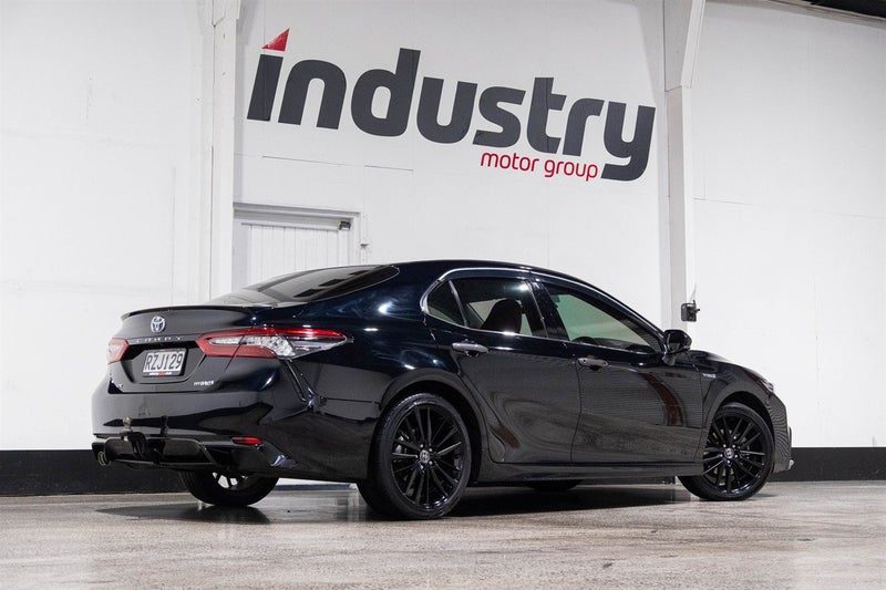 2021 Toyota Camry SX Hybrid NZ New, photo 2