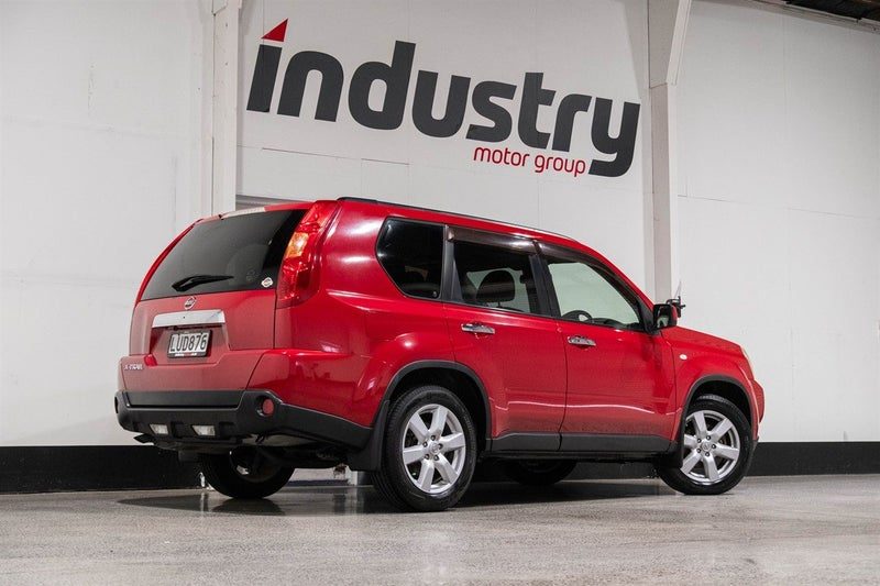 2007 Nissan X-Trail X 4WD Leather & Heated Seats, photo 2