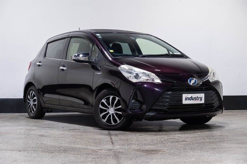 2017 Toyota Vitz Hybrid Jewel Low Kms