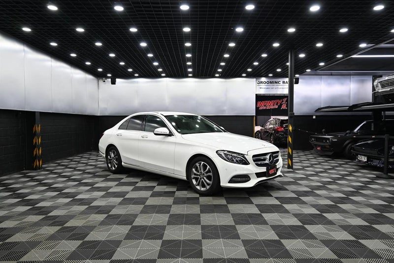 2014 Mercedes-Benz C 200 Low Mileage, main photo