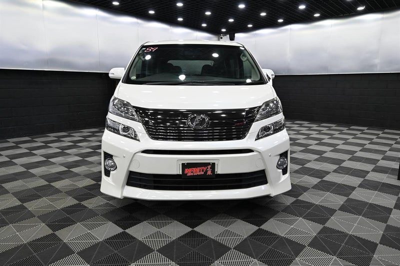 2013 Toyota Vellfire 2.4 Z Package, photo 2
